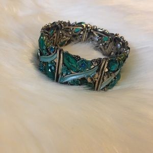 Turquoise rhinestone bracelet